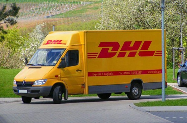 提供：深圳到（英國）國際快遞 國際空運，DHL,FEDEX,UPS,一級代理，超低價，可月結